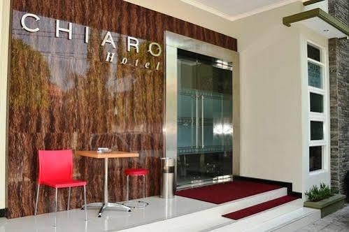 Chiaro Hotel Syariah Sidoarjo Exterior photo